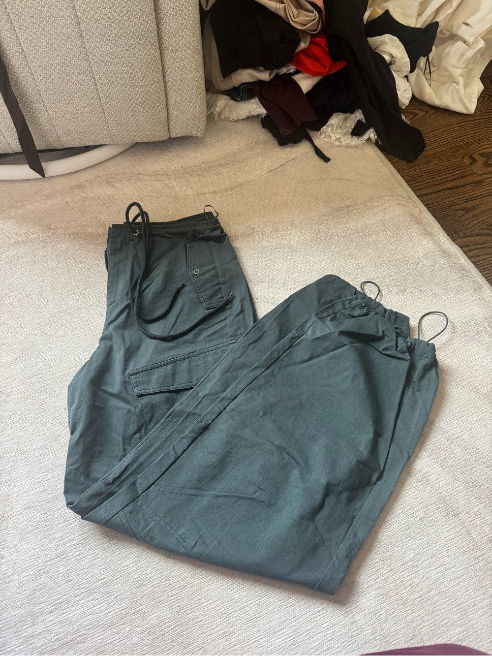 New superdown revolve beck cargo pants army green